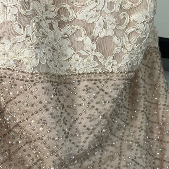 David’s Bridal Dress - Picture 3 of 4